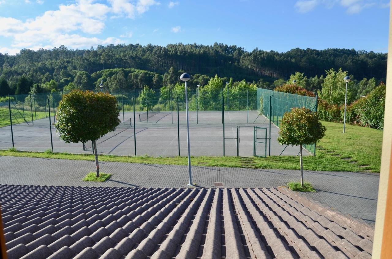 미뇨 Precioso Adosado En Urbanizacion Con Campo De Golf 빌라 외부 사진