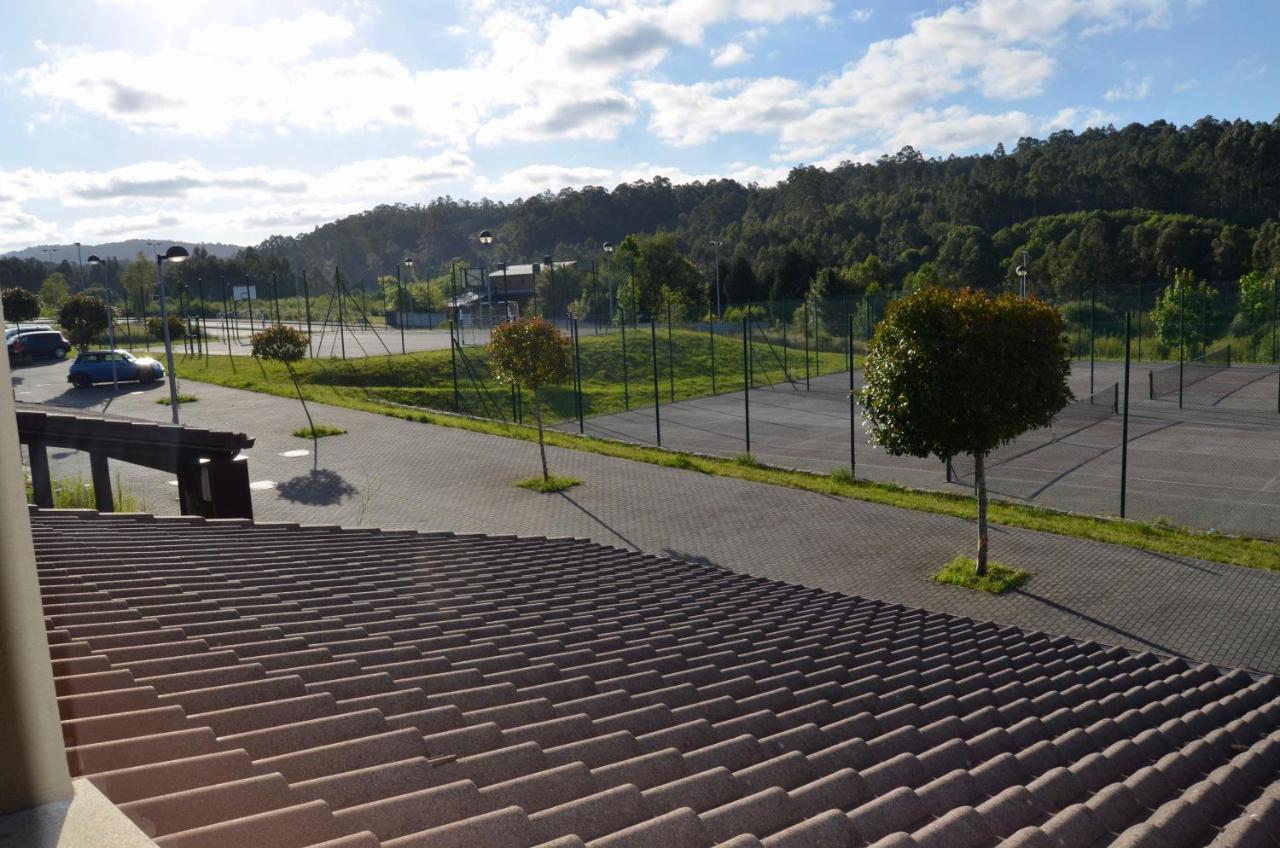 미뇨 Precioso Adosado En Urbanizacion Con Campo De Golf 빌라 외부 사진